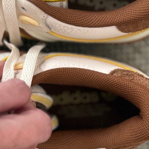 ADIDAS Rivalry Low 86 Leather Chalk White/Wild Brown/Hazy Yellow M6.5/W 8.5 - Picture 7 of 9